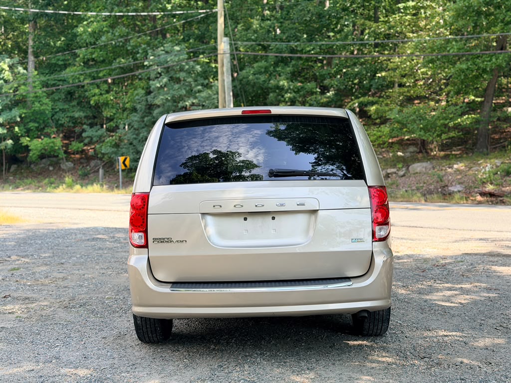 2013 Dodge Grand Caravan SE - Photo 13