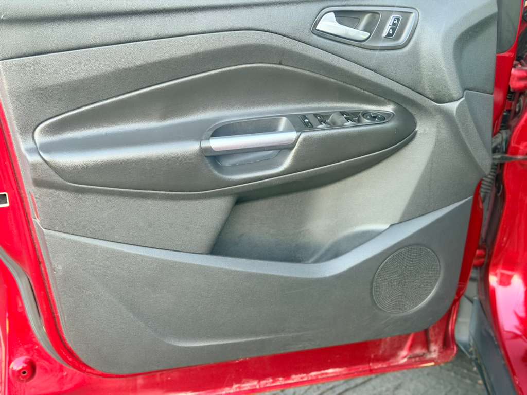 2014 Ford Escape SE - Photo 25