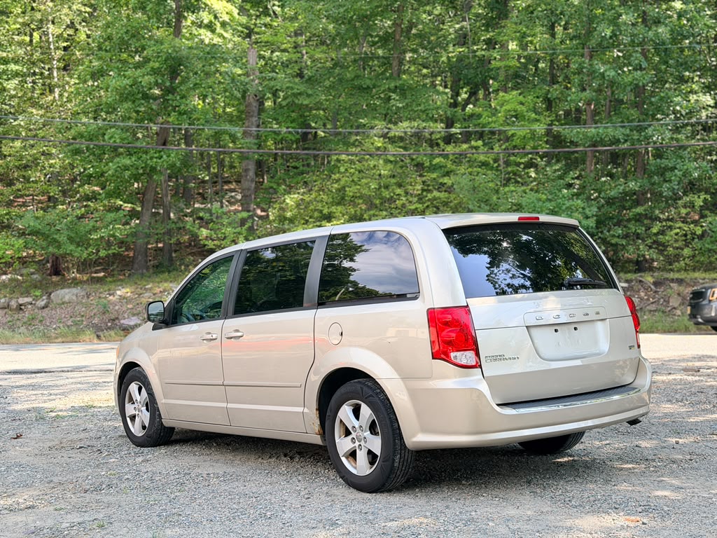 2013 Dodge Grand Caravan SE - Photo 8