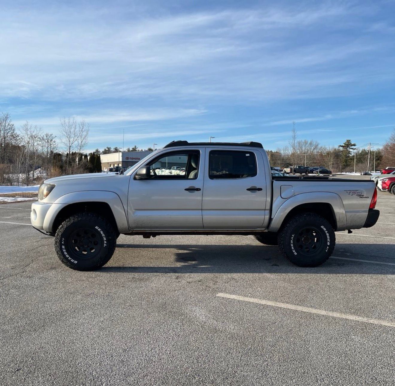 2009 Toyota Tacoma V6 - Image 2