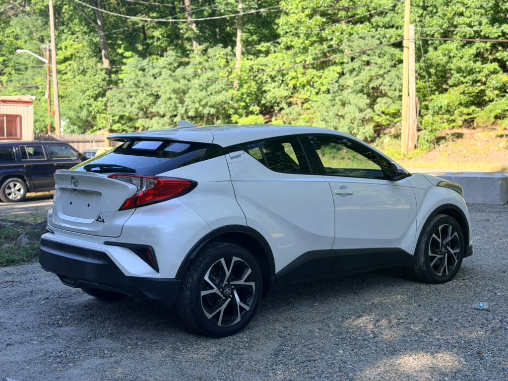 2018 Toyota CHR XLE - Image 2