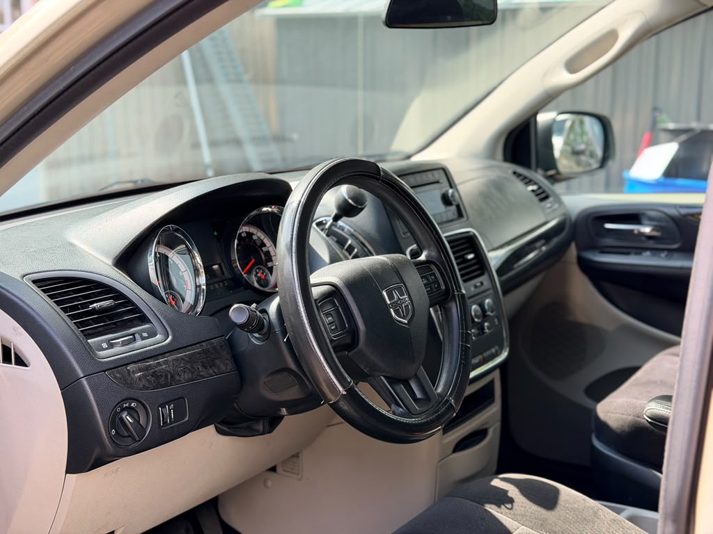 2013 Dodge Grand Caravan SE - Photo 15