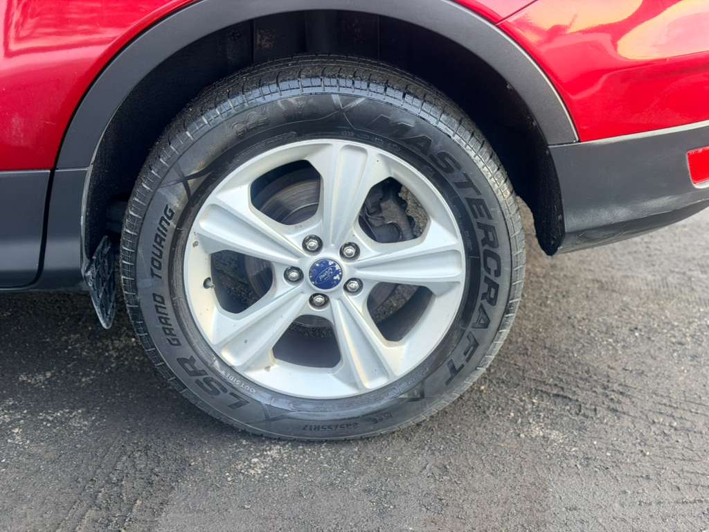 2014 Ford Escape SE - Photo 28