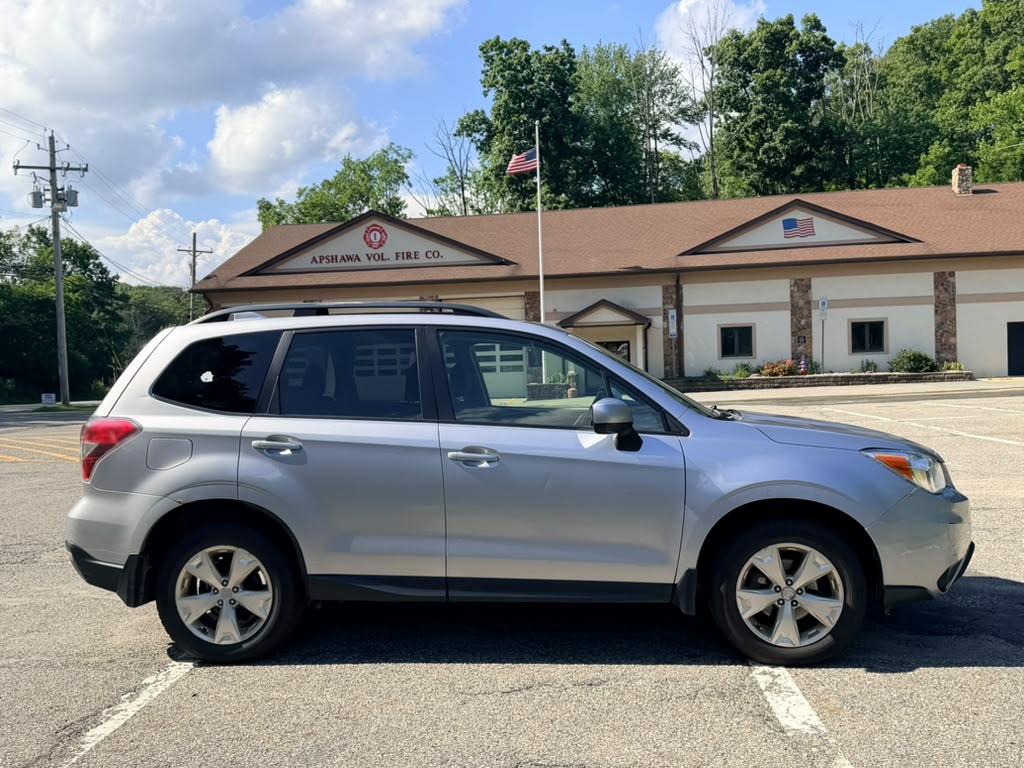 2016 Subaru Forester 2.5I Premium - Image 2