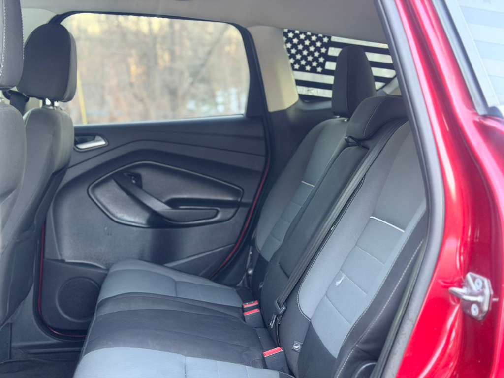 2014 Ford Escape SE - Photo 21