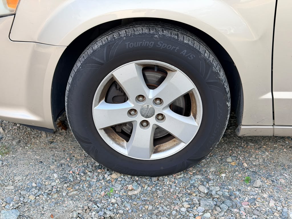 2013 Dodge Grand Caravan SE - Photo 29