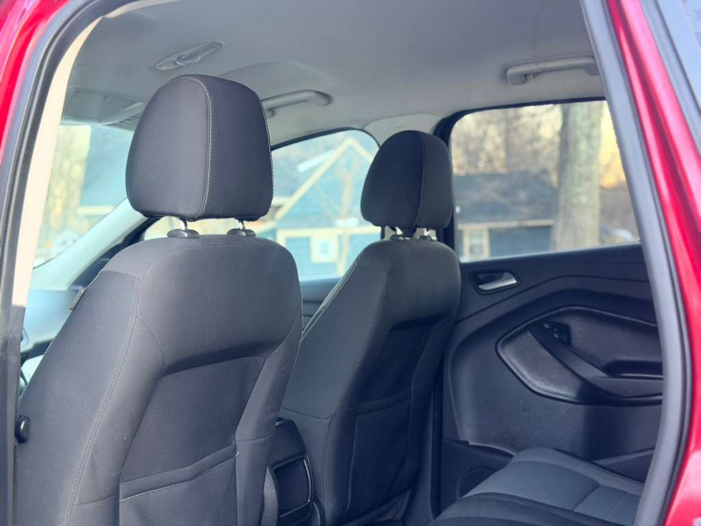 2014 Ford Escape SE - Photo 22